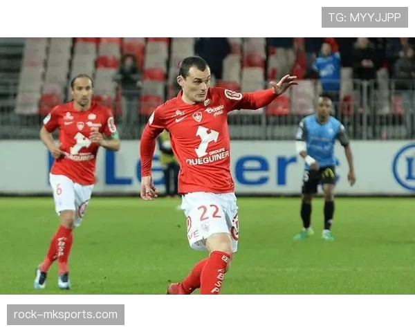 布雷斯特状态回暖逆势崛起,全力冲刺季后赛席位 布雷斯特状态回暖逆势崛起,全力冲刺季后赛席位