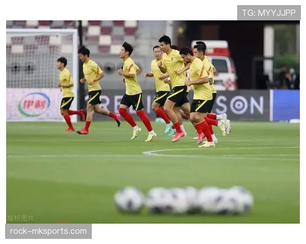 日本队黄金一代持续崛起,重铸足球传奇之路引关注 日本队黄金一代持续崛起,重铸足球传奇之路引关注