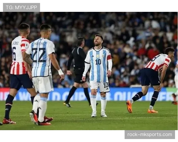 斯卡洛尼技术理念强调控球与高位逼抢，战术体系持续提升