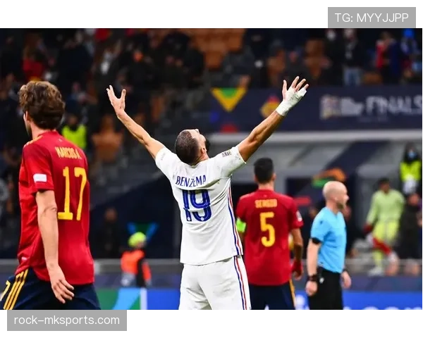 本泽马 vs 本阿尔法:进攻效率与战术角色差异