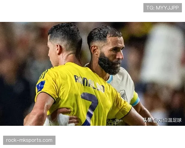 本泽马国家队地位争议：战术适配还是更衣室问题？