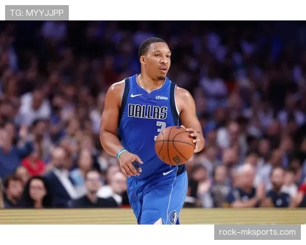 格兰特·威廉姆斯无球跑动制造空位，三分效率悄然提升